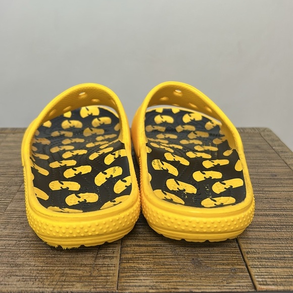 Crocs x Batman yellow black iconic comfort slides, men size 4 women size 6 - Picture 3 of 8